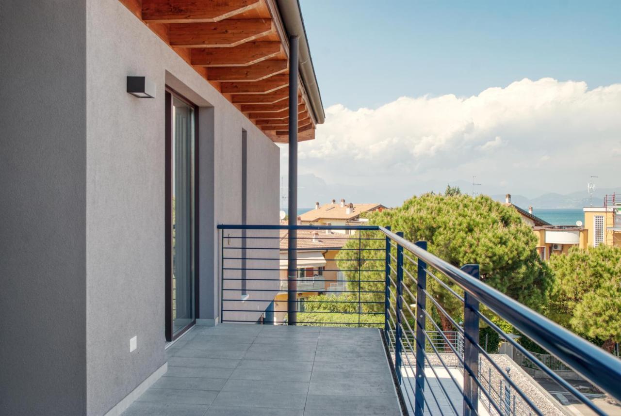 Residenza Puoti Apartment Peschiera del Garda Exterior photo